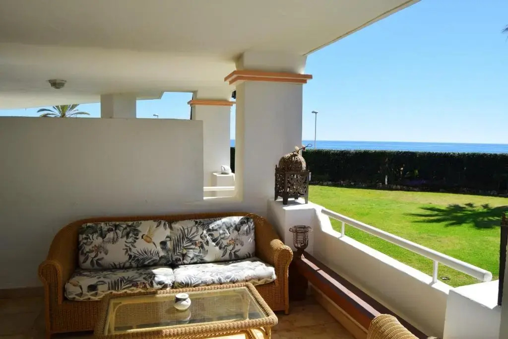 Apartment With 2 Bedrooms in Marbella, With Wonderful sea View, Pool Access, Furnished Garden - 10 m From the Beach