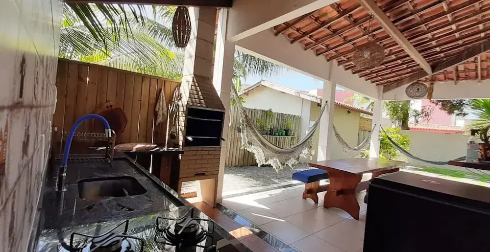 Casa na Praia de Mundaí com 3 quartos, piscina, e churrasqueira