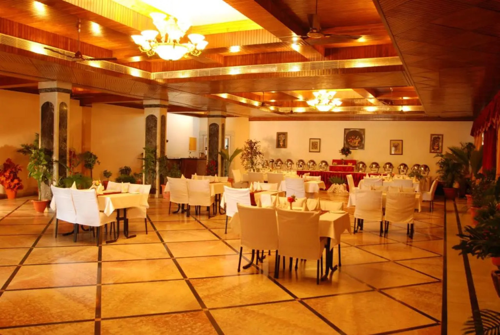 Hotel Corbett Kingdom