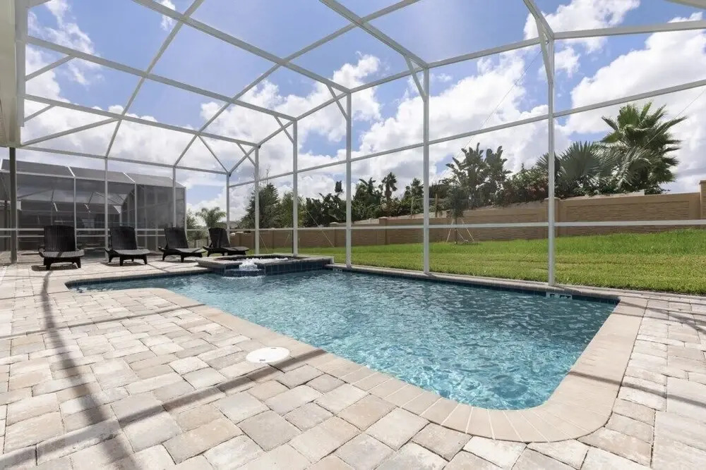 Prestigious Champions Gate Pool 8 Bedroom Home