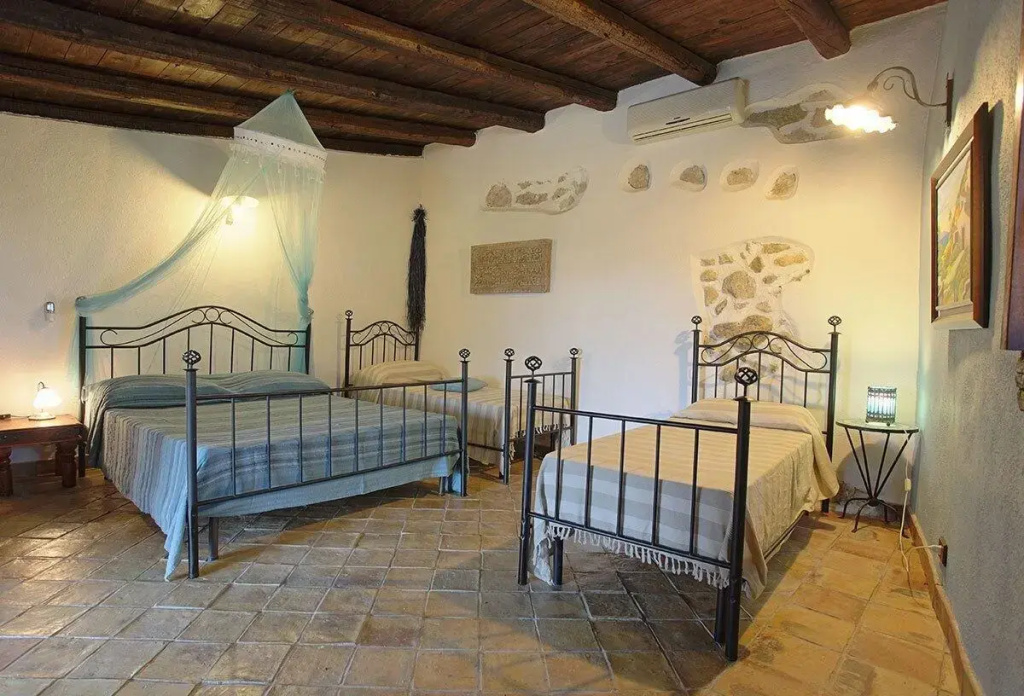 Roba Degli Ulivi