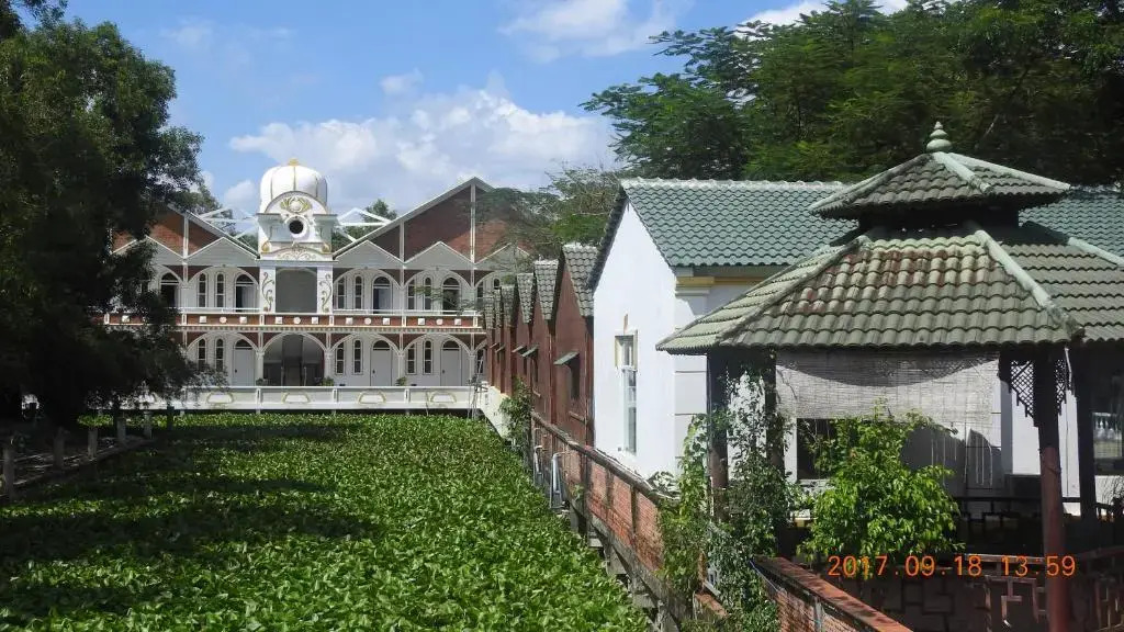 Satraco Royal Hotel