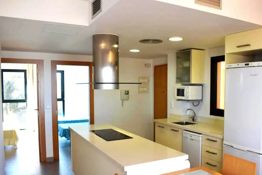 Dup3291 in Oliva With 3 Bedrooms and 2 Bathrooms