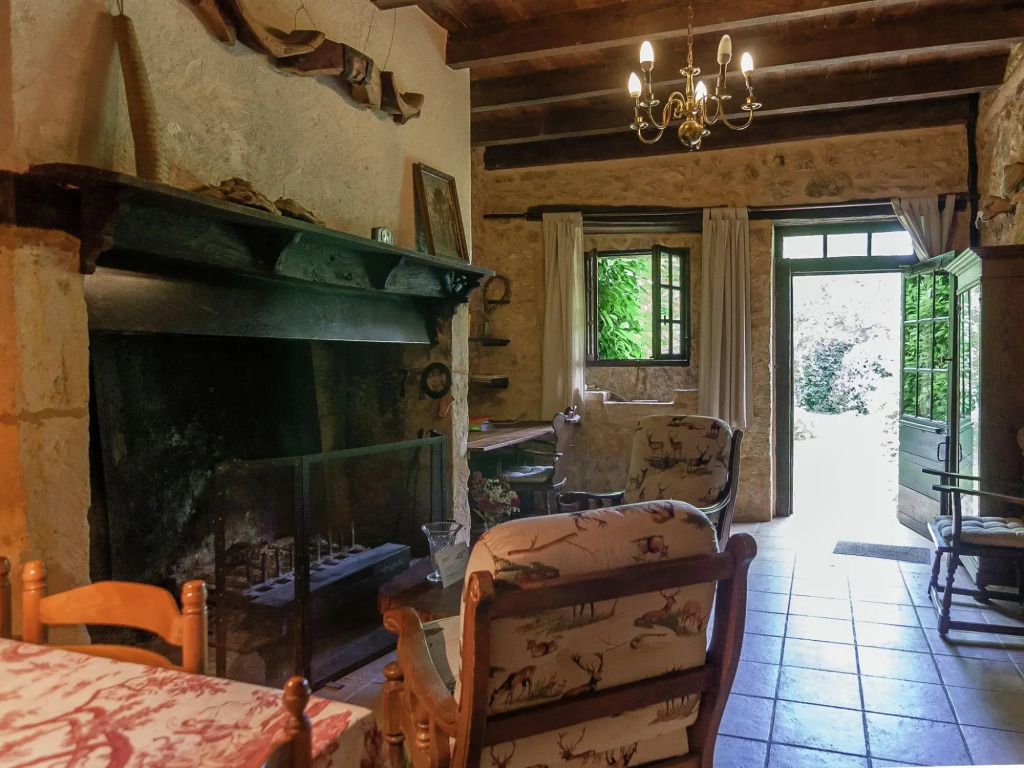 Holiday Home in Dordogne near Lascaux Cave