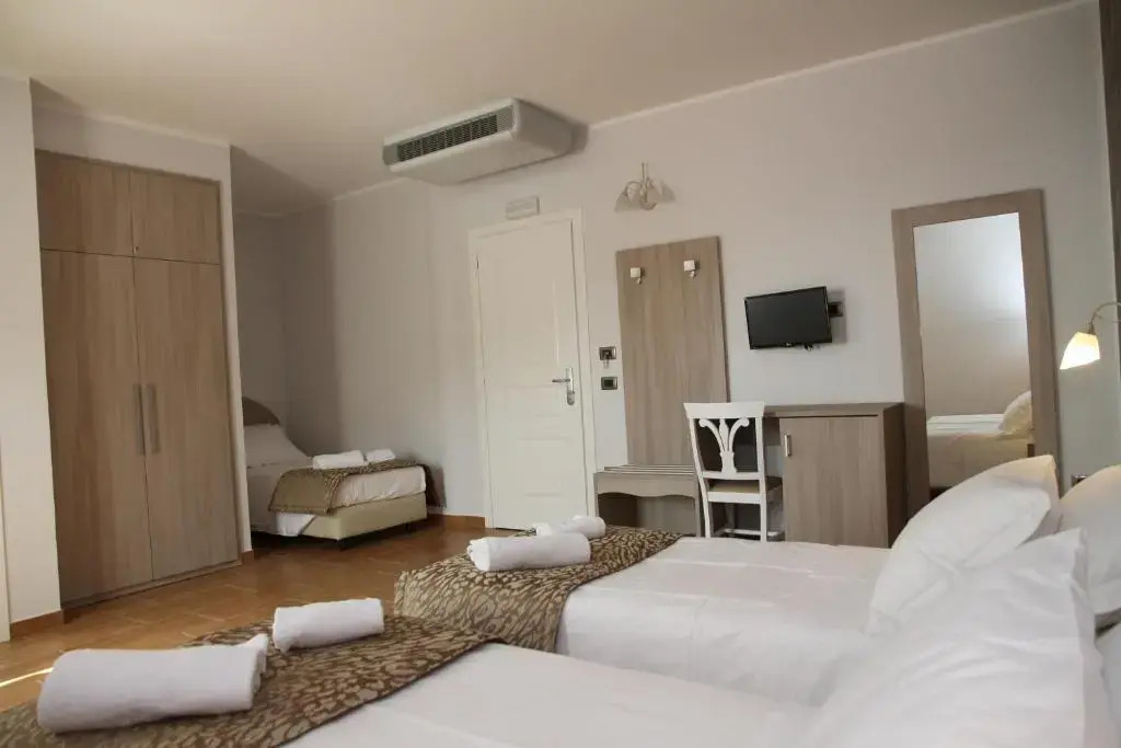 Monte San Giovanni-Nebrodi Rooms
