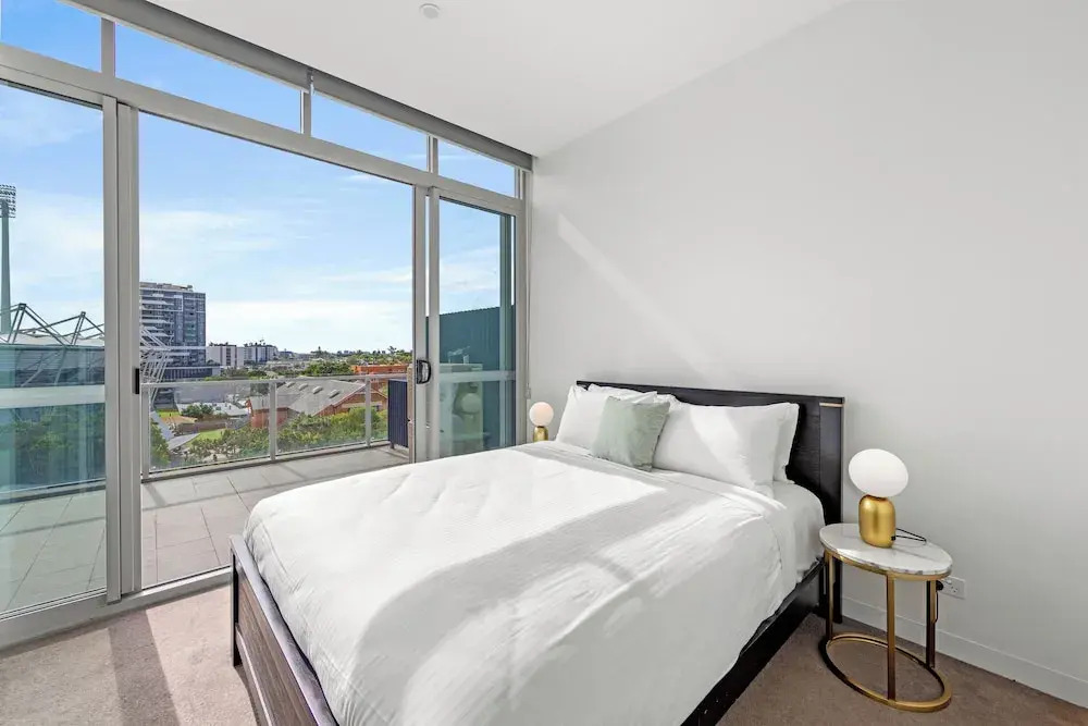 Trafalgar Lane Apartments by CLLIX