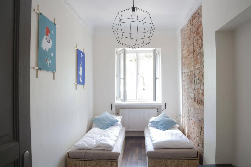 Lull Hostel