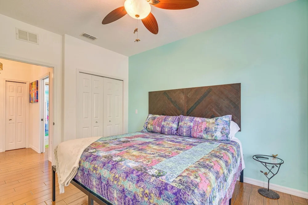 Decks, Docks & Kayaks: Waterfront Homosassa Gem