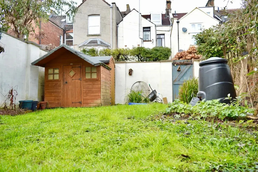 2 Bedroom House in Popular Bristol Neighbourhood