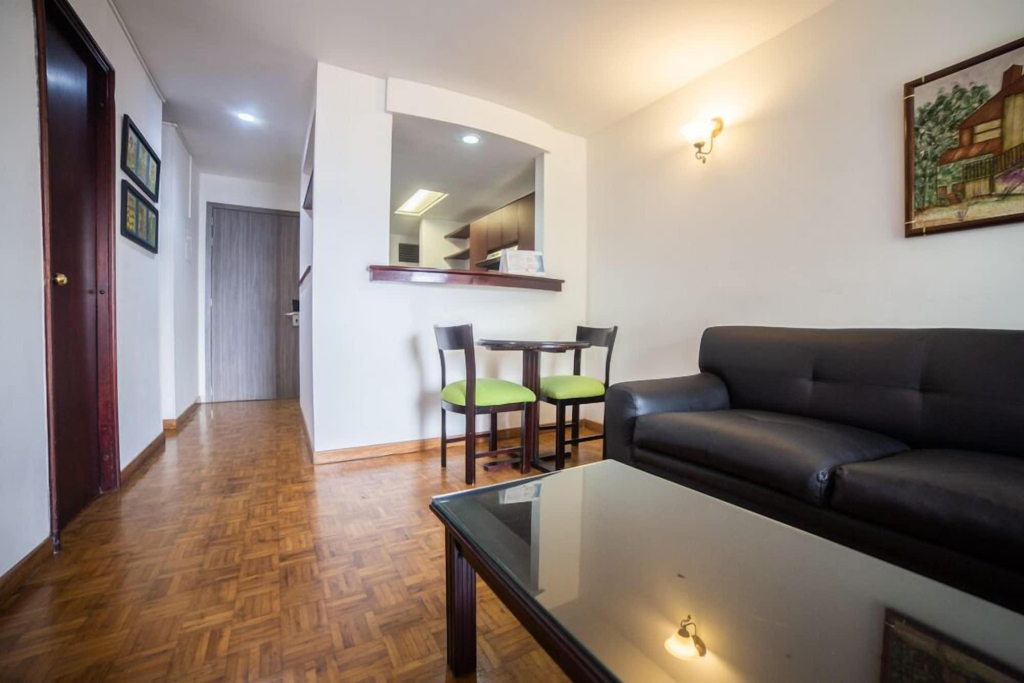 Hotel Torre Poblado