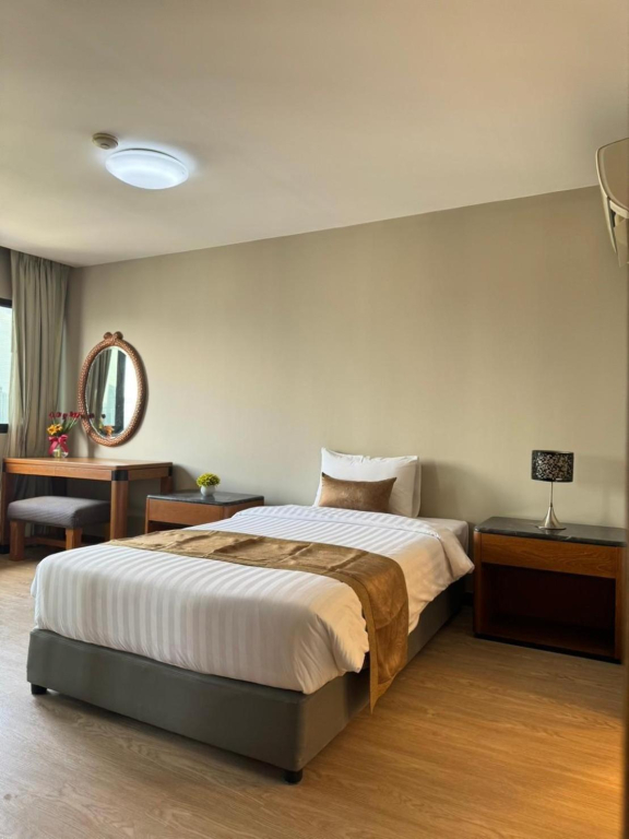 United Tower Thonglor by Aspira