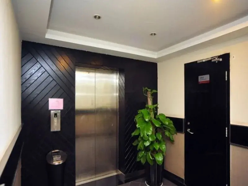 Fairyland Hotel Dongfeng Square - Kunming