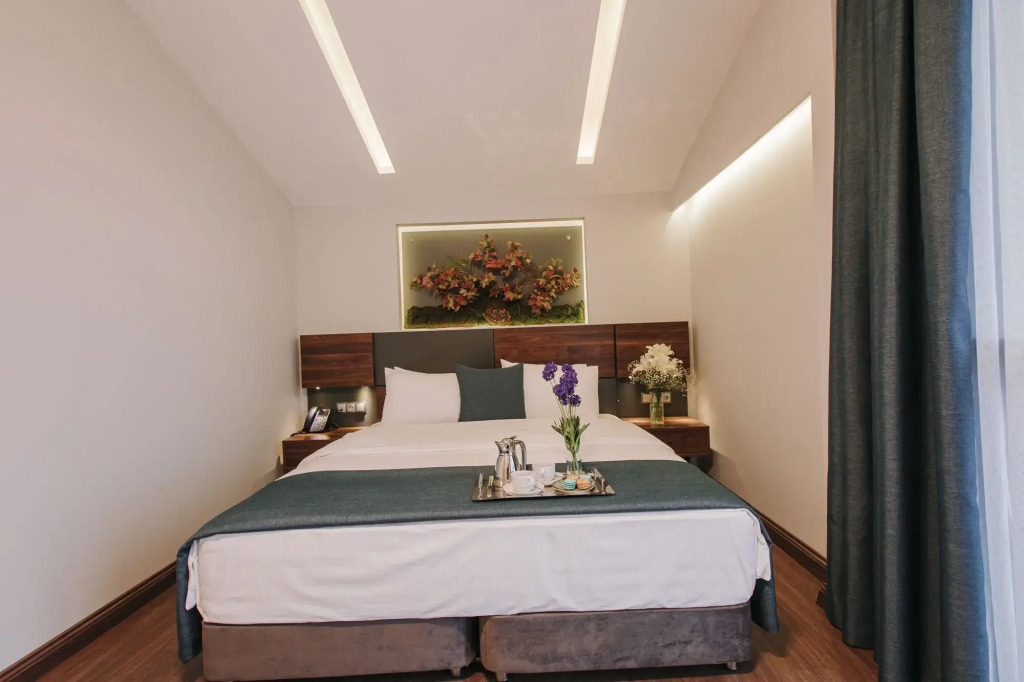 Peerless Villas Hotel