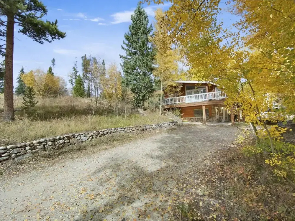 Ski Hill 3 Bedroom Home by Redawning