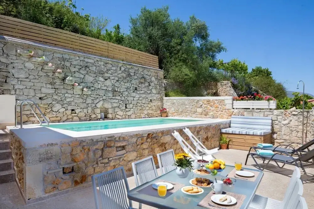 Olga s Filoxenia - Villa Aladanos