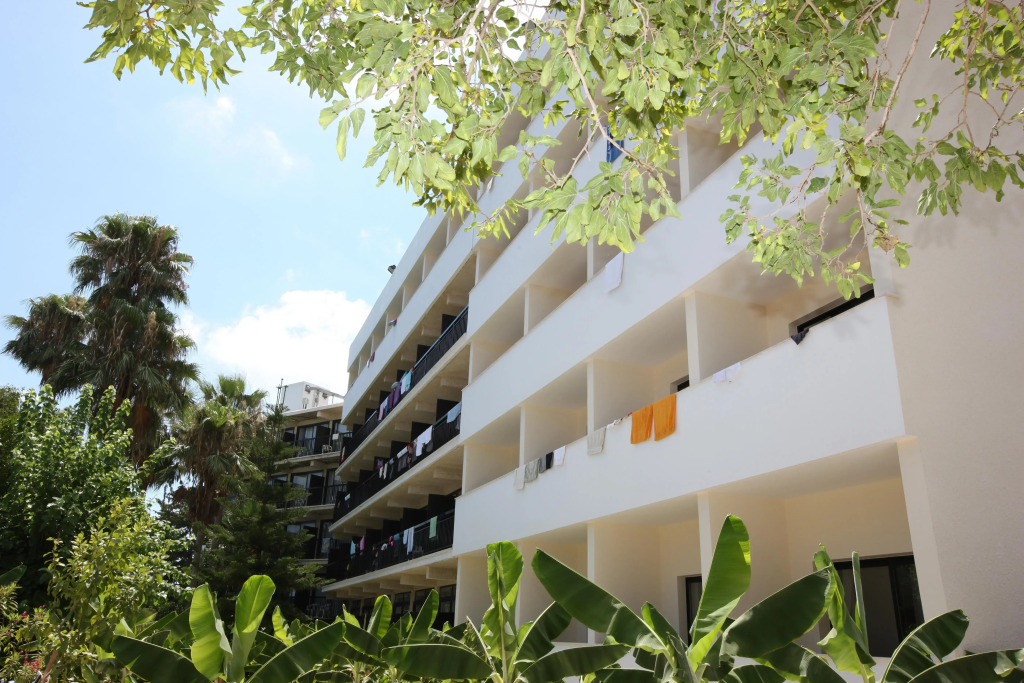 Veronica Hotel