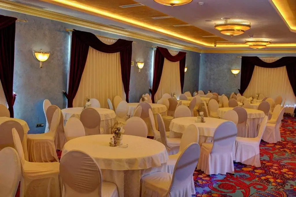 Imperial Casino Strazny Hotel