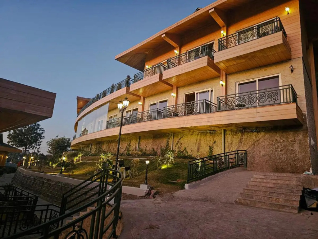 Royalpine Rosastays Kasauli