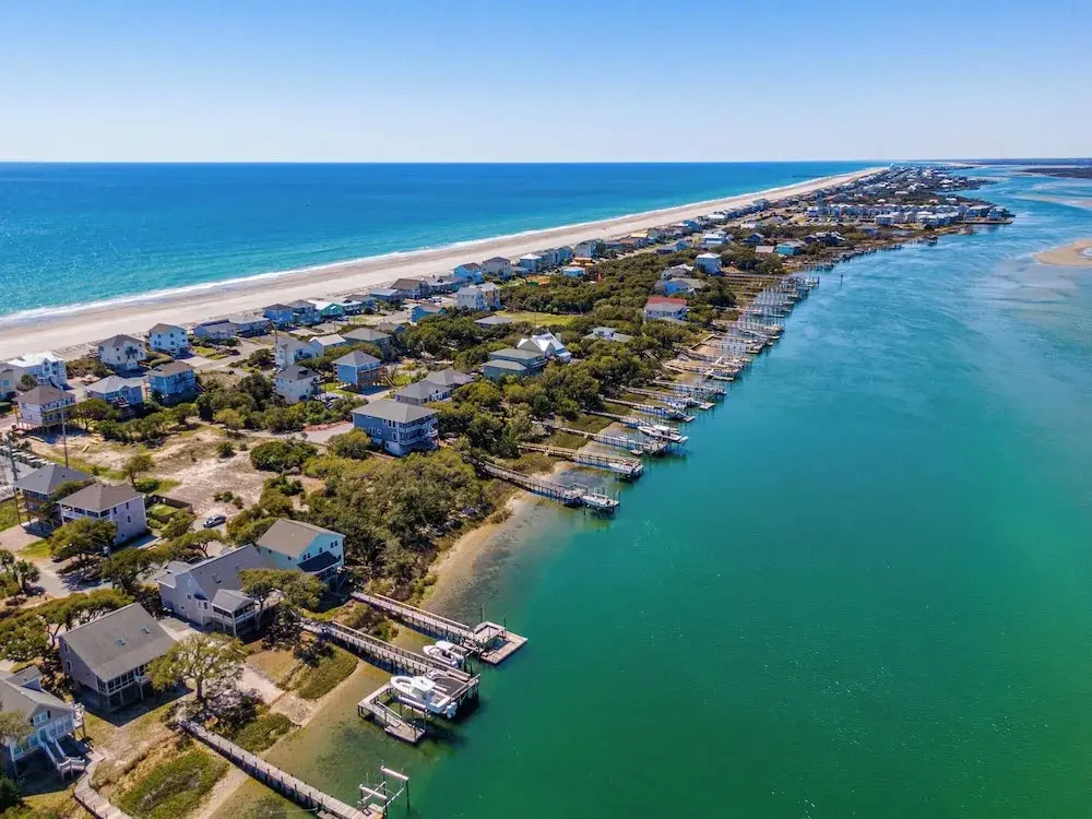 The Hydeaway by Topsail Realty