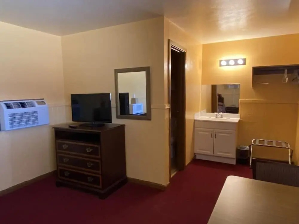 Rodeway Inn