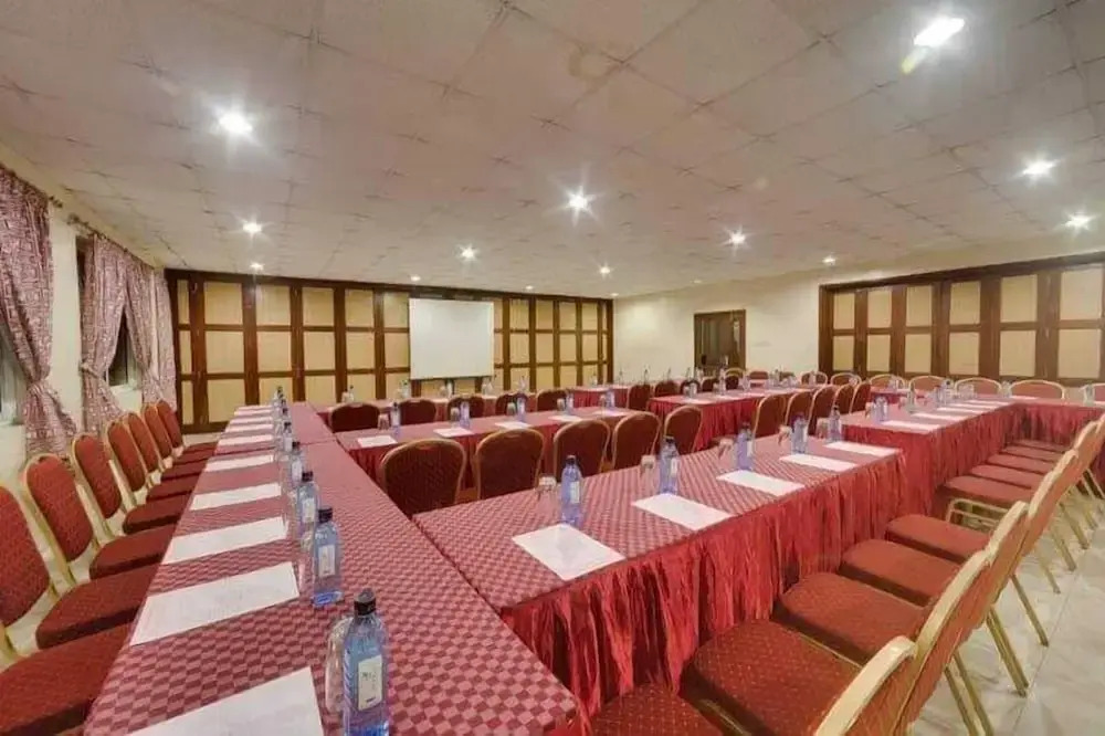 Farmview Hotel Busia