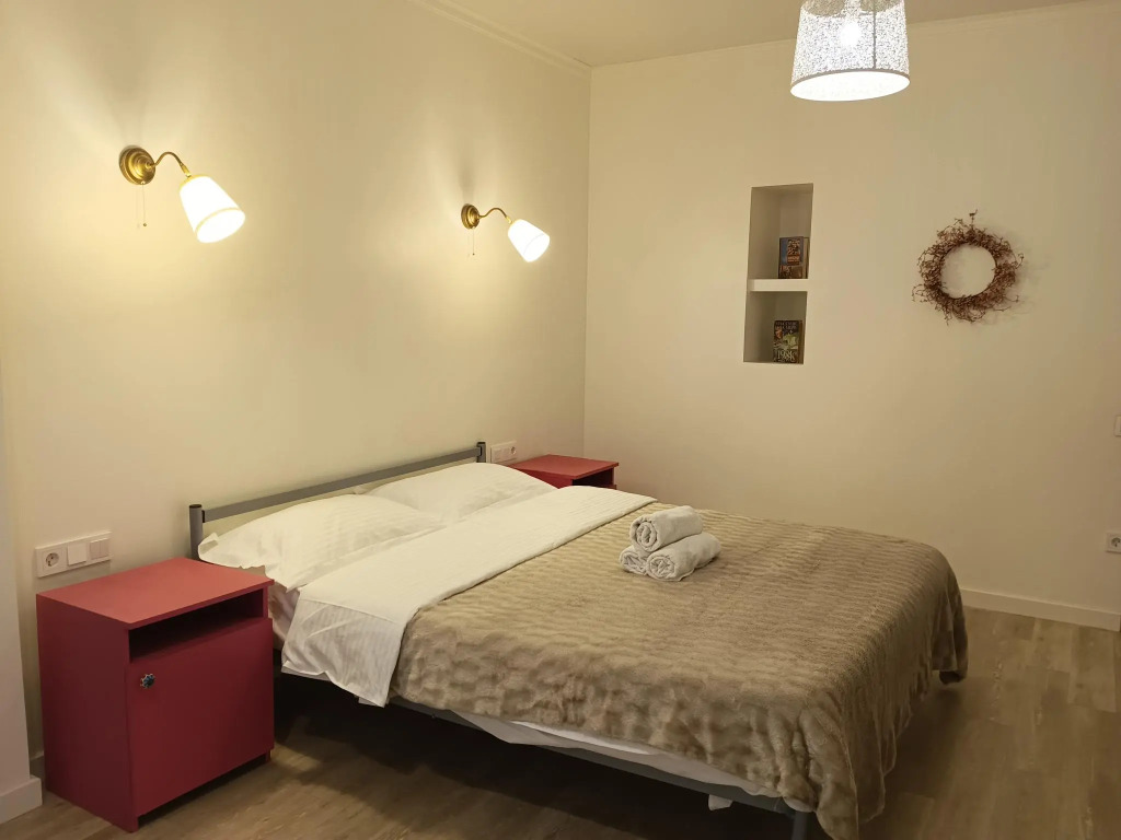 Almaty Apartments (Алматы Апартментс) на проспекте Достык 138 блок 2А