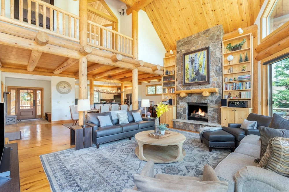 Mountain Melody by Exceptional Stays