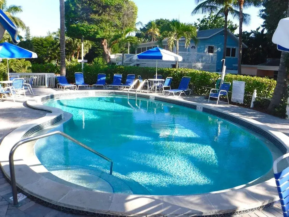 Waterside Inn on the Beach
