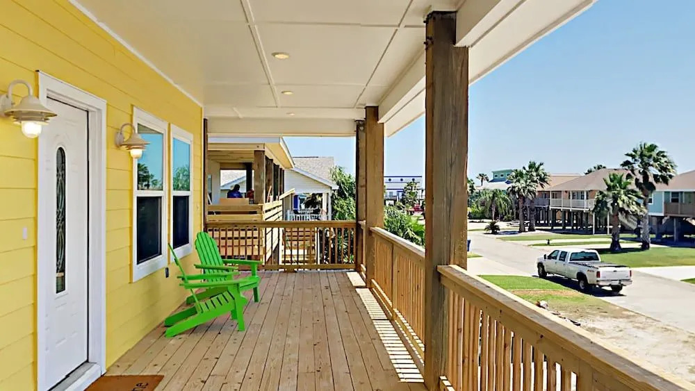 660 Sandpiper Cir Home - 3 Br home by RedAwning