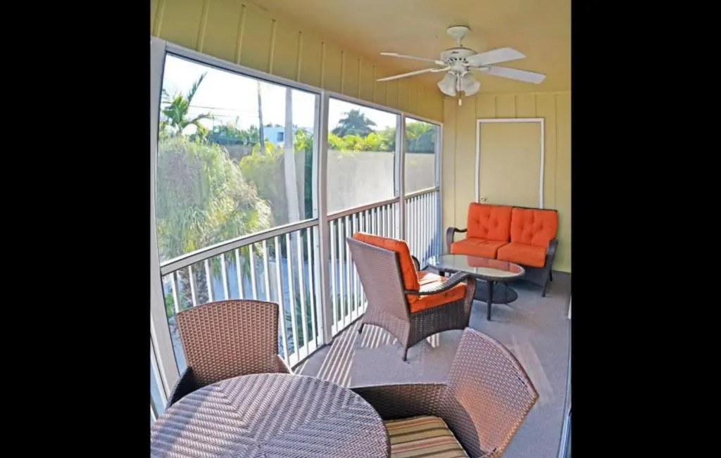Crescent Beach 1015 #4