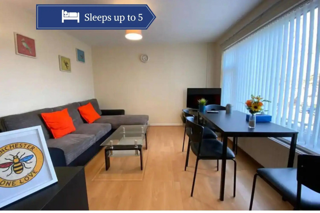 Modern 1 Bed Apartment - Leafy Chorlton Suburbs
