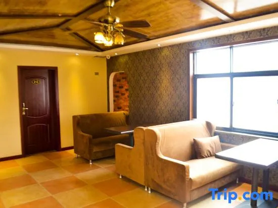 Yijia Express Hotel Wuzhi
