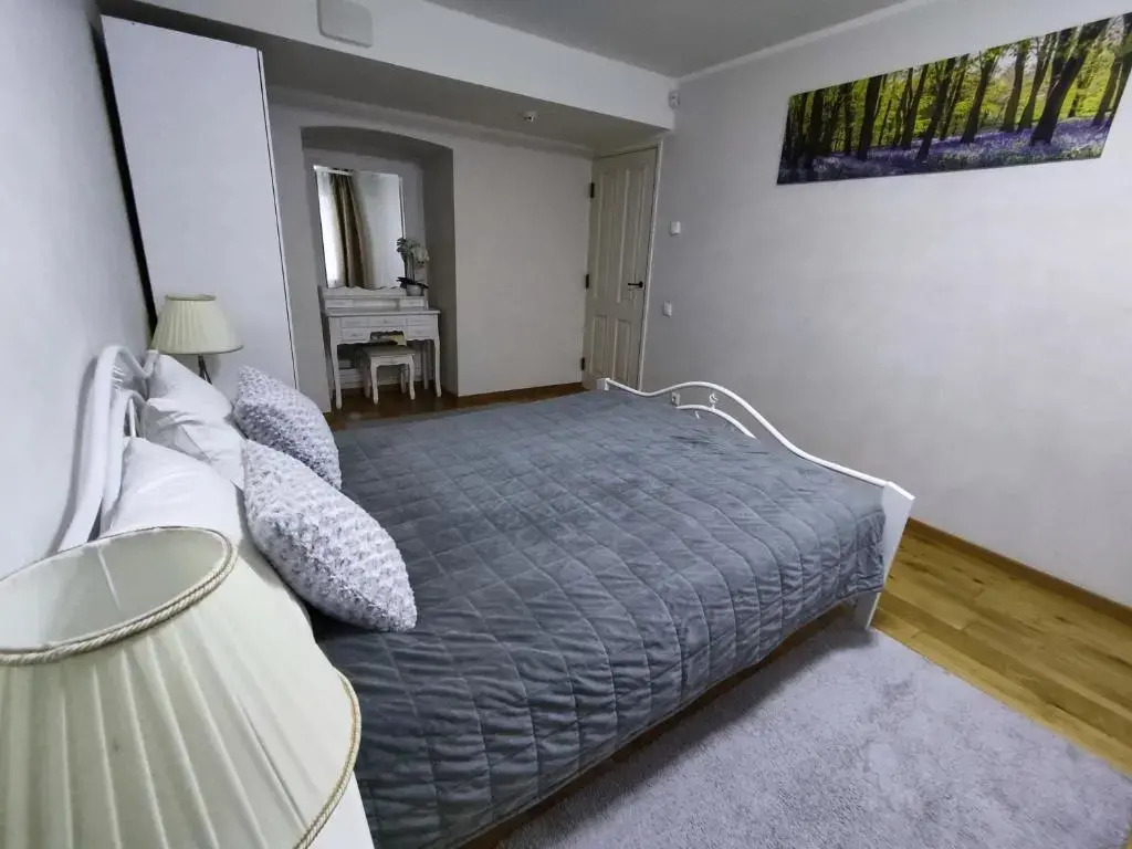 Romantic suite with sauna, free parking