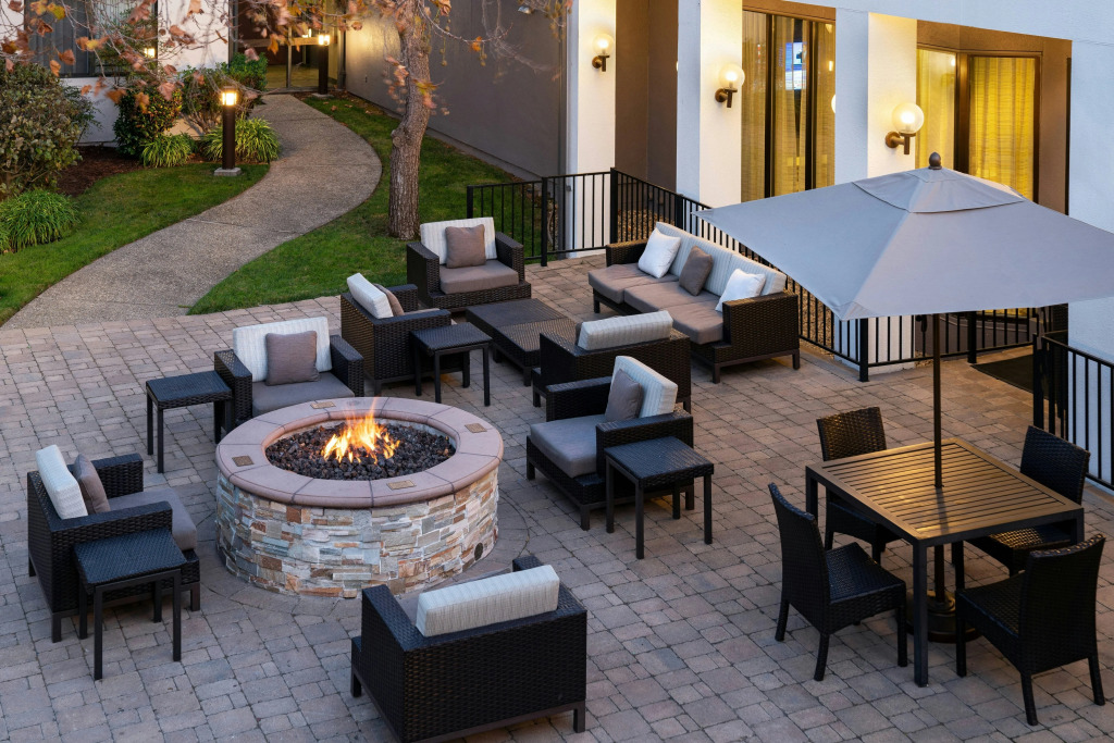 Courtyard by Marriott San Francisco Airport