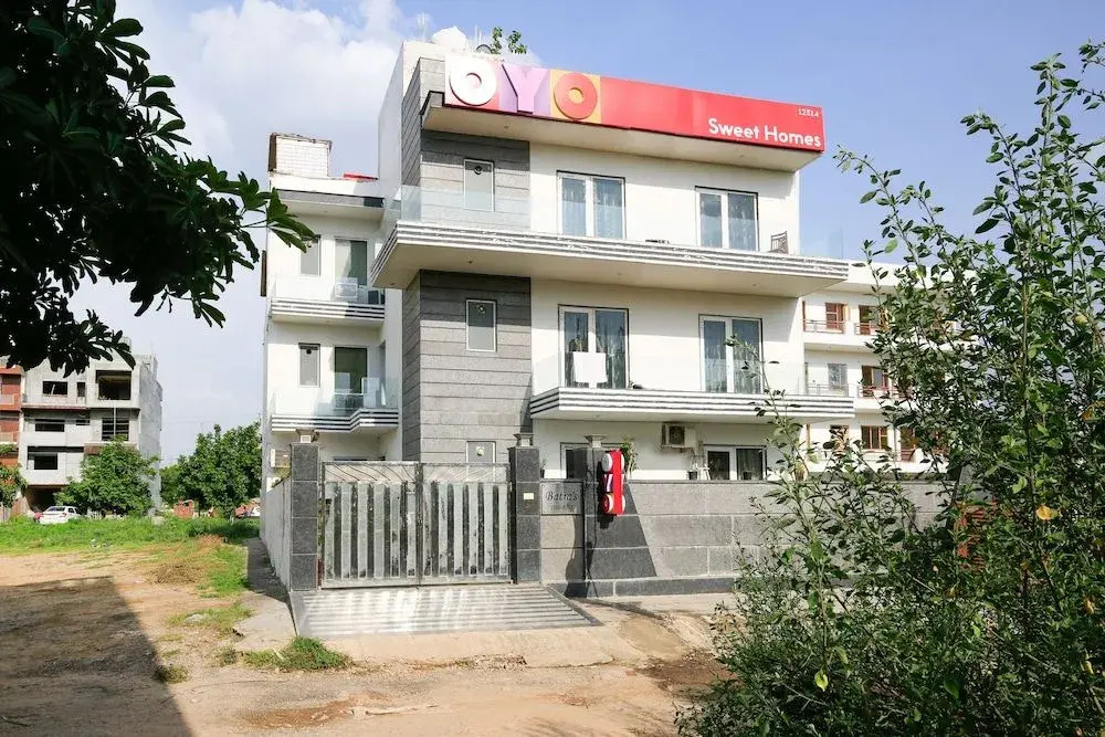Oyo 12314 Hotel City View