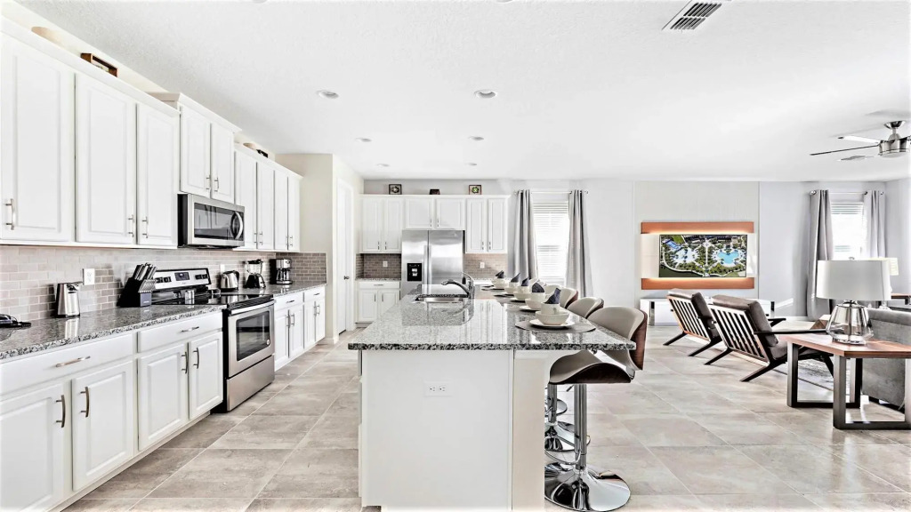 Spacious 9BR Family Villa INCLUSIVE CLUBHOUSE