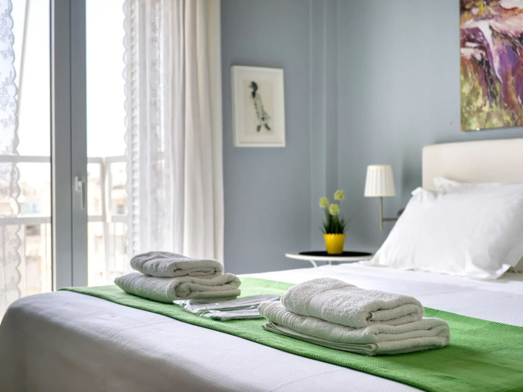 Snug apartment in Αθήνα with veranda
