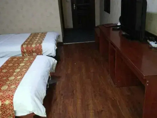 Urumqi Hongyun Business Hotel