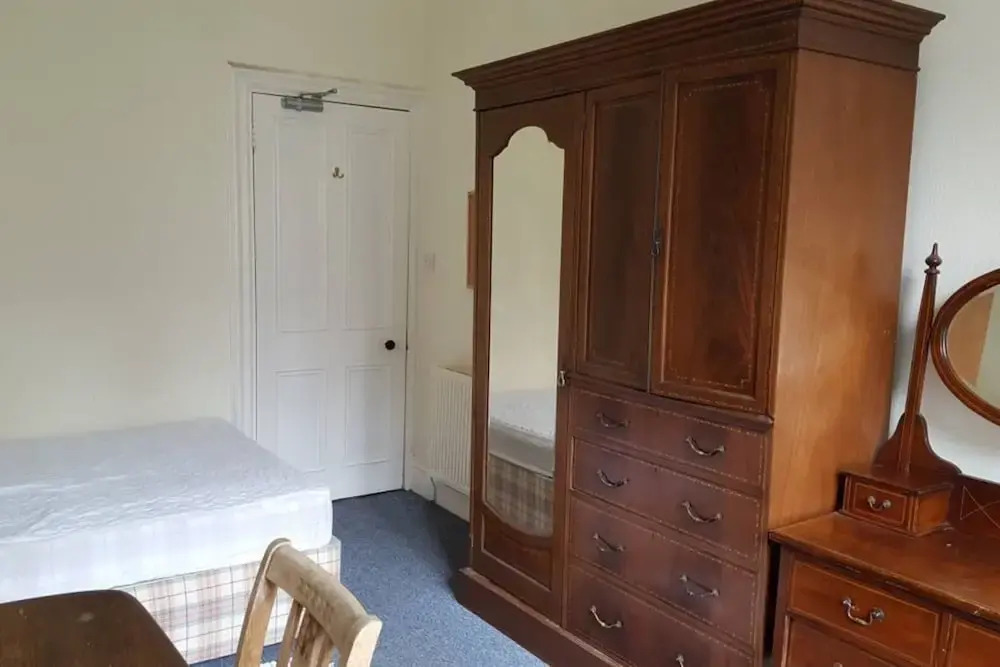 3 Bedroom City Flat in Edinburgh