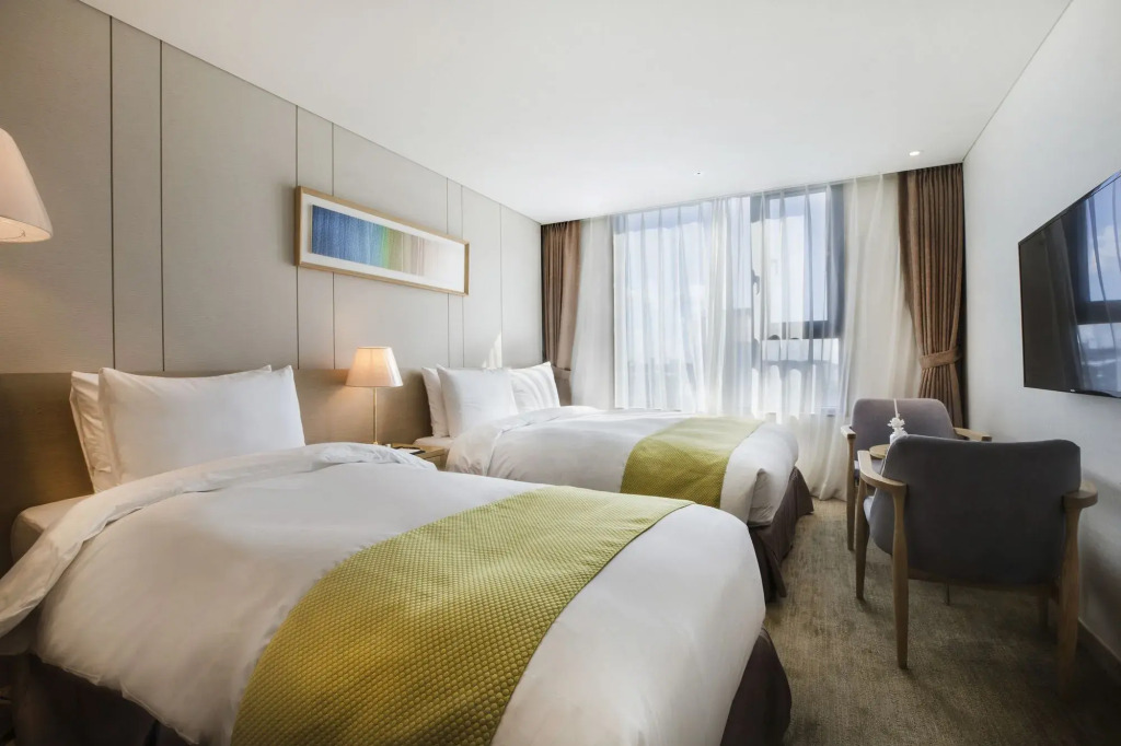 Win Sky Hotel