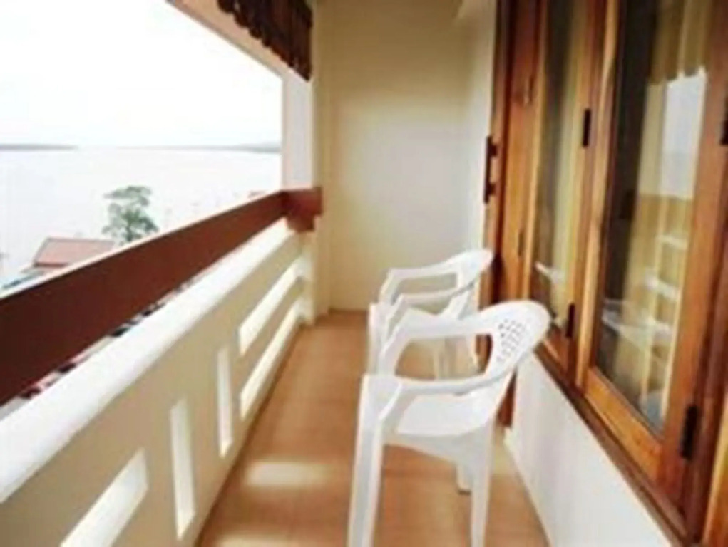Riverfront Hotel Mukdahan