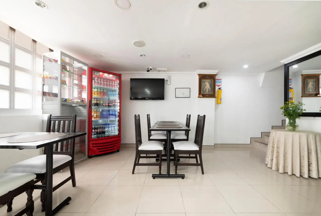 Hotel Dorado 100