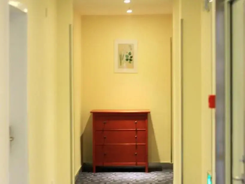 7 Days Inn Kaifeng Songdu Yu Street Long Ting Branch