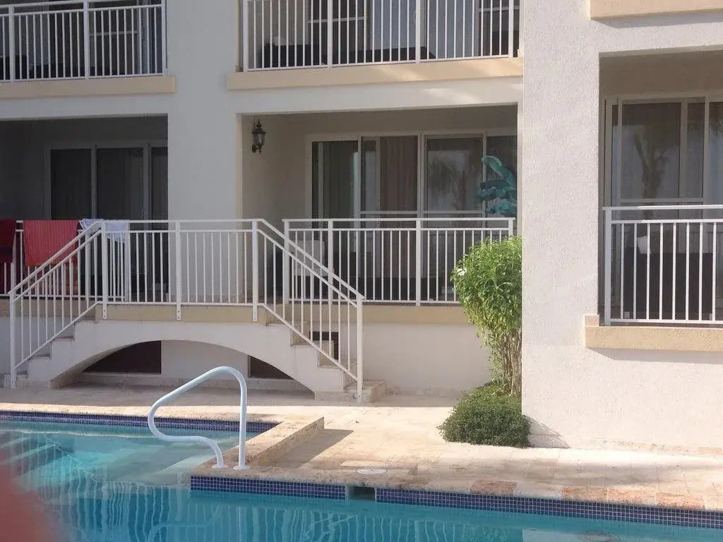 Hotel La Vista Azul