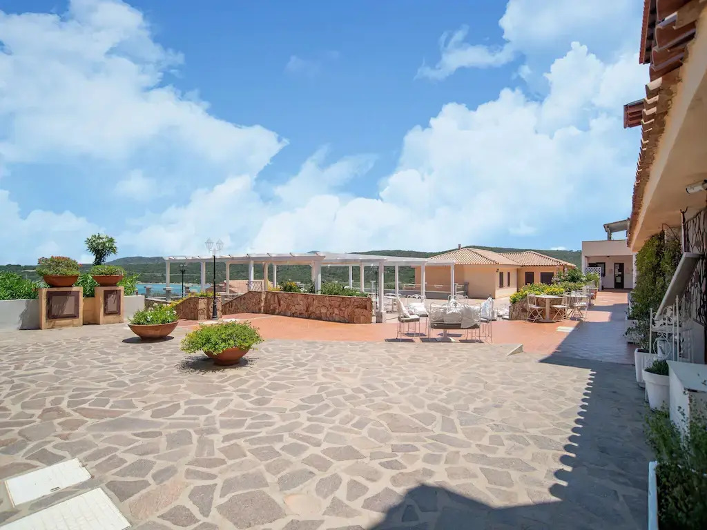 Serene Apartment in Marinella Near Beach