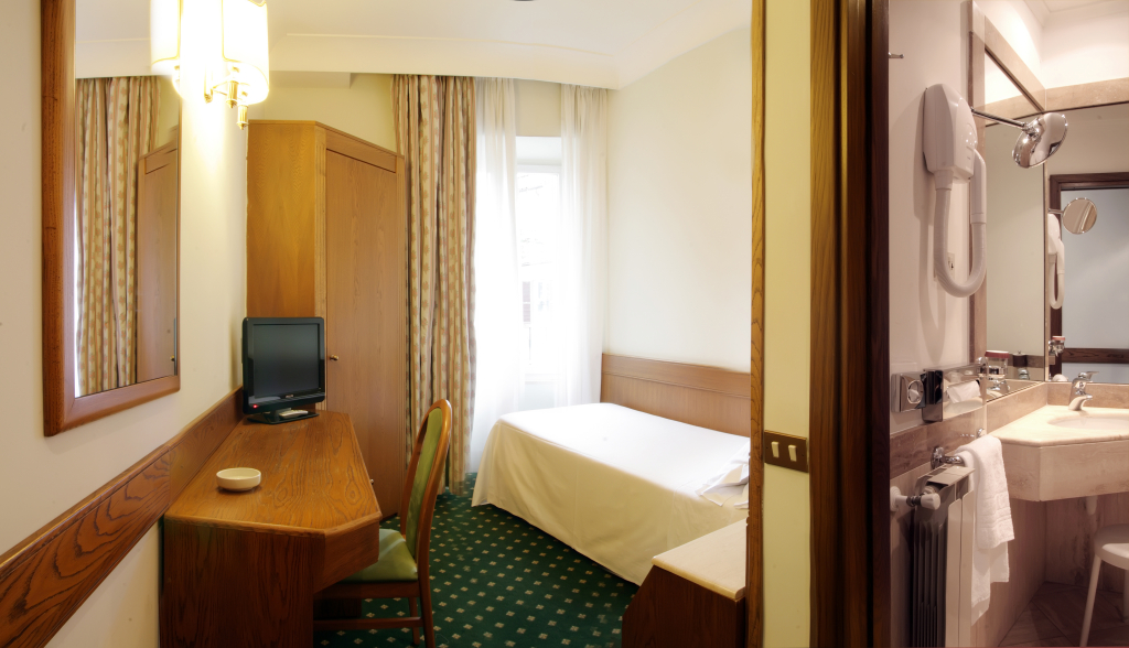 Hotel Albergo Santa Chiara