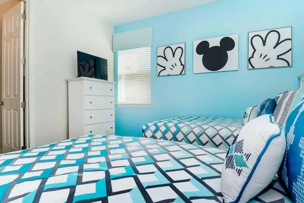 Spacious Relaxing Home by Disney Parks