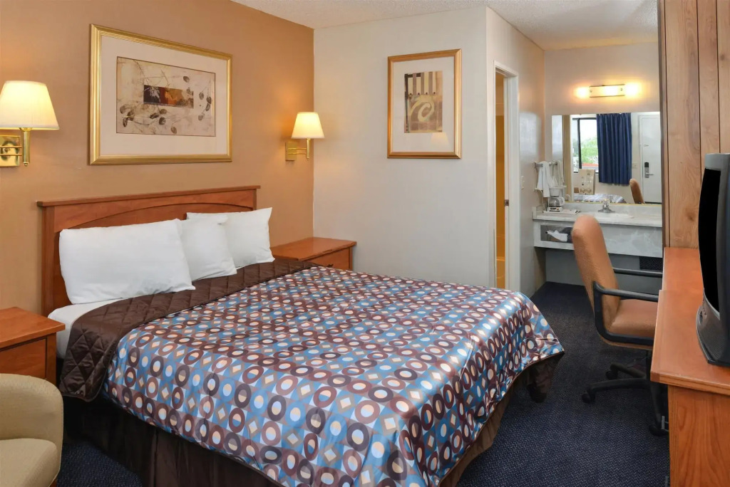 Americas Best Value Inn - Carson City