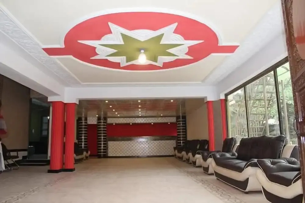 Shahi Palace Guest House