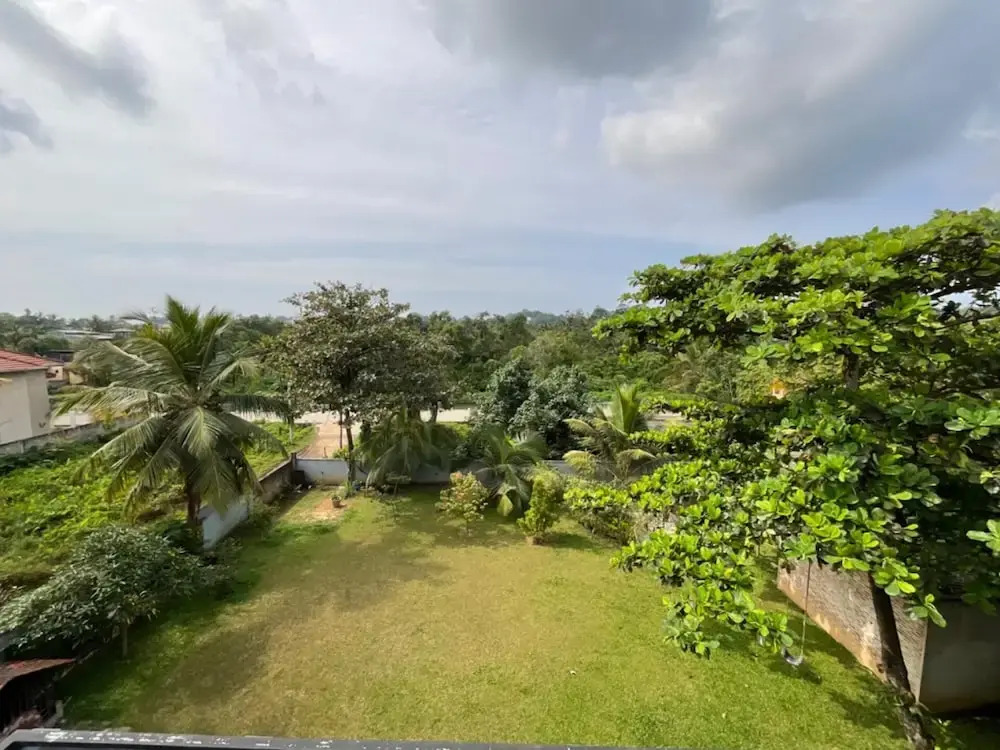 Spacious Stand-alone 2-bed Villa in Galle